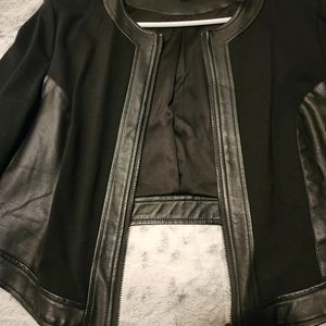 NWOT Crop jacket
